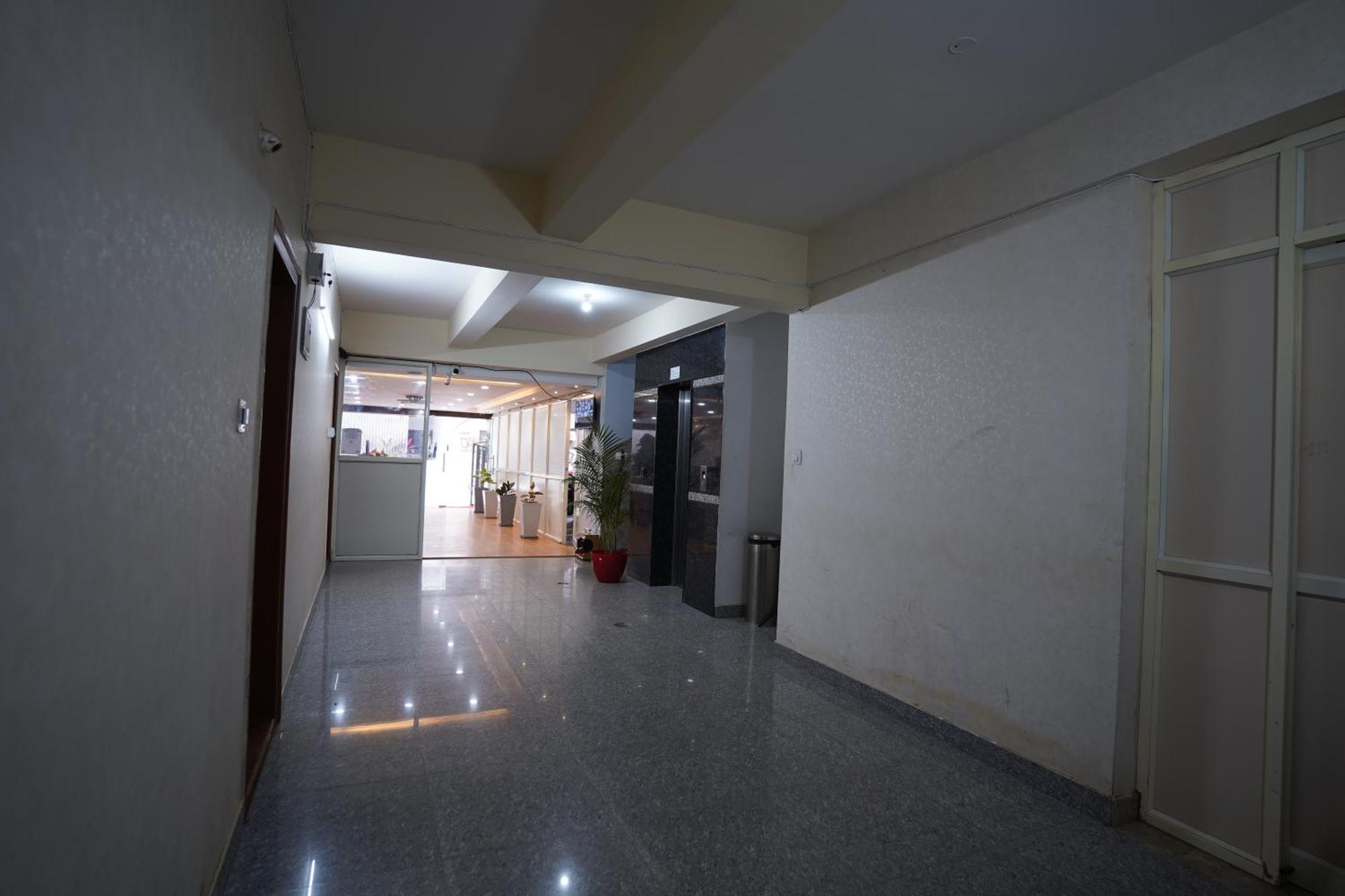 Albergue Sai Manyata Business Residency, Manyata Tech Park Bangalore Exterior foto